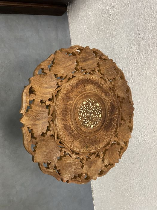 Индийска резбована маса за кафе от тиково дърво