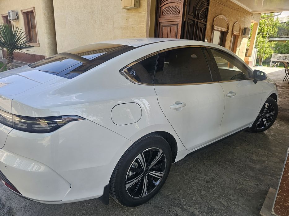 BYD Chazor 2023 full gibrit , ev 120 km, 1900 km propan qoyilgan 1000$
