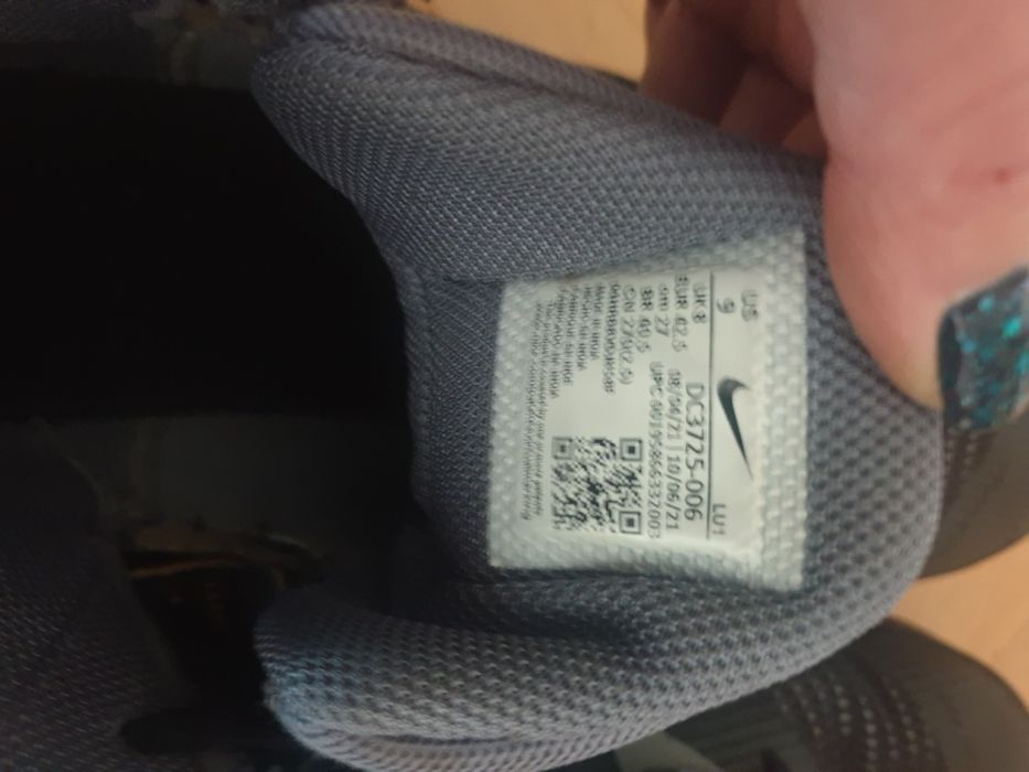 Маратонки Nike 42,5