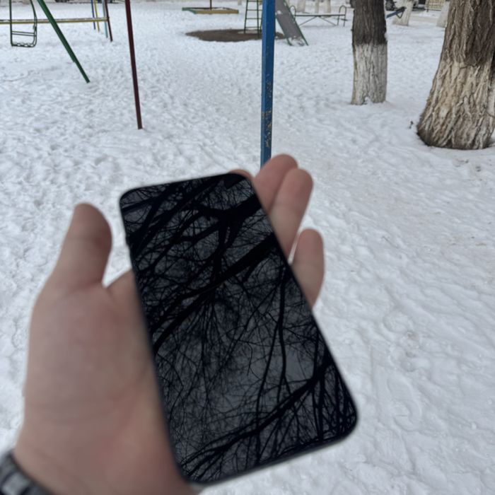 Продам айфон 13 идеальный