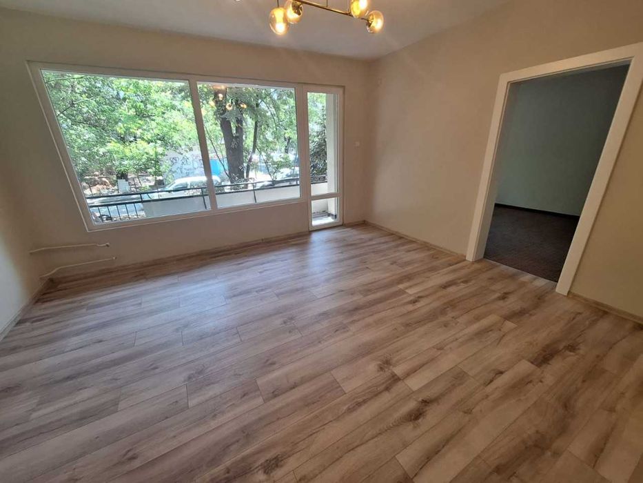 Тристаен апартамент в Мараша