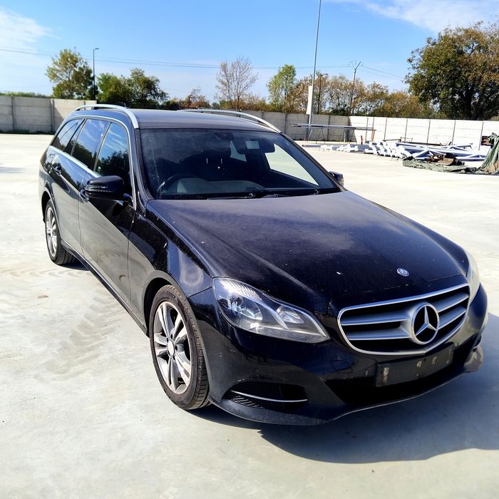 Far/faruri stanga/dreapta Mercedes E-Class w212 Facelift an 2013-2017