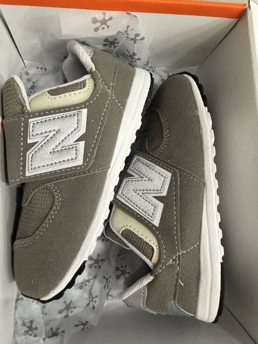 детские кроссовки New Balance