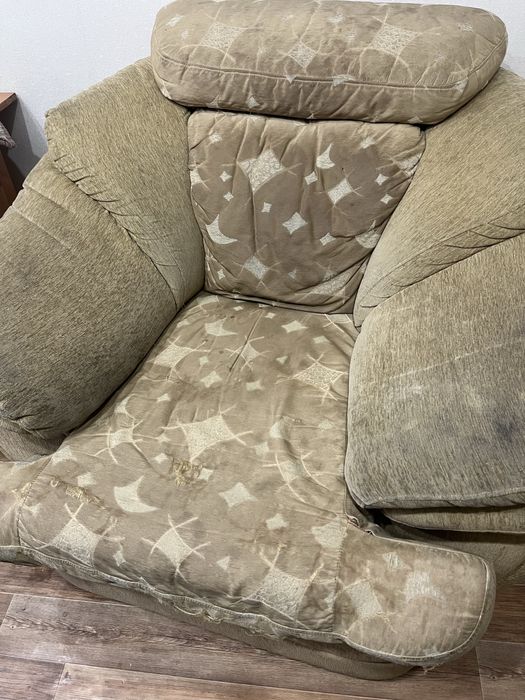 Диван раскладной с креслами