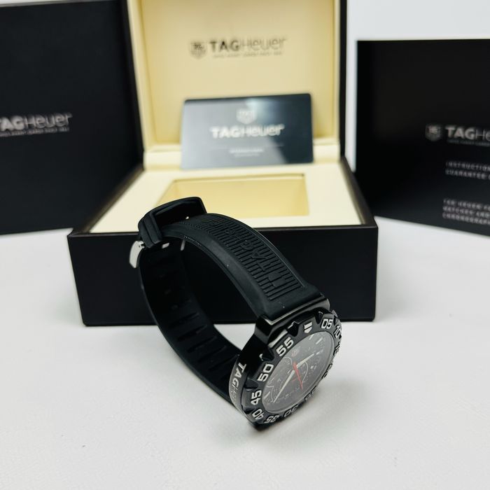 TAG Heuer Formula 1 Grande Date CAH1012