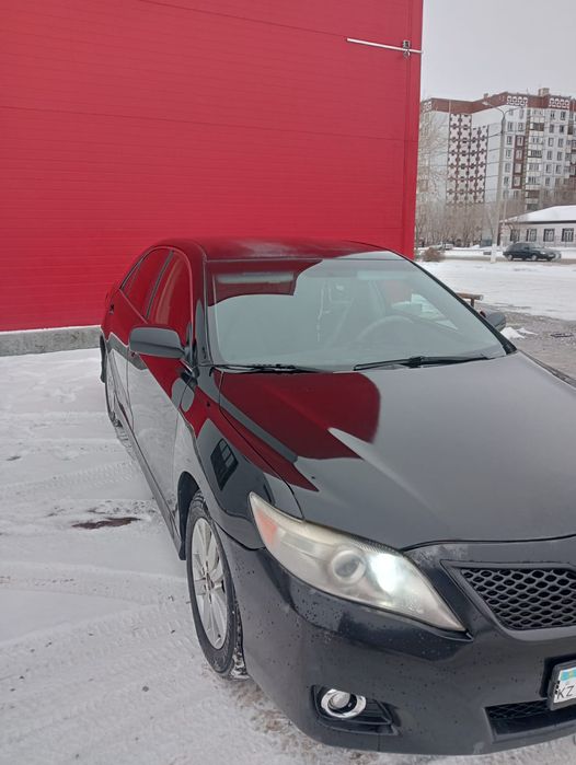 Продам камри 45 год выпуска 2011