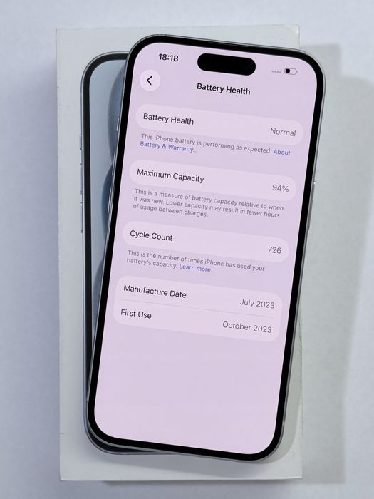 iPhone 15 Blue 94% battery