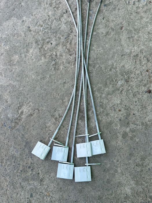 Пломба универсал