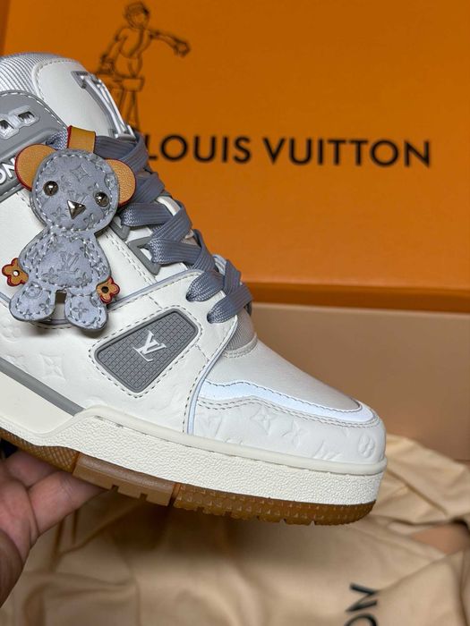 Adidasi Louis Vuitton Trainer Premium