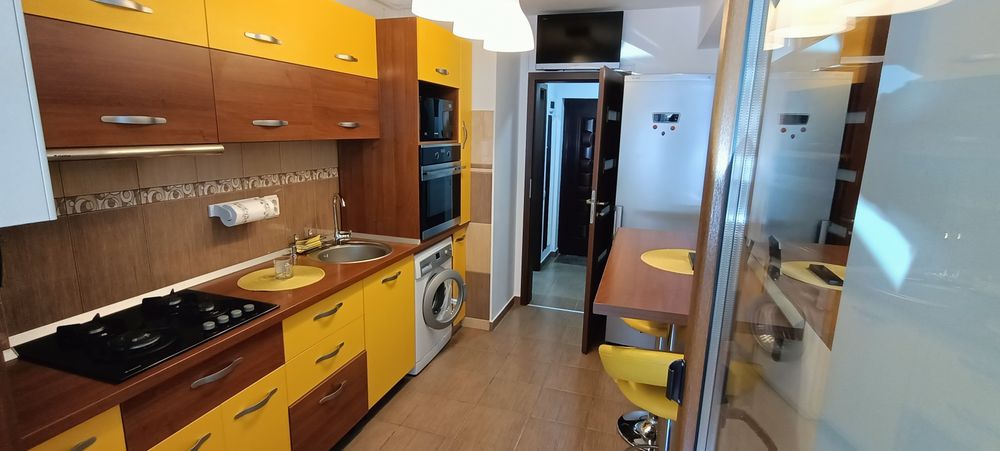 Garsoniera de închiriat metrou Dimitrie Leonida