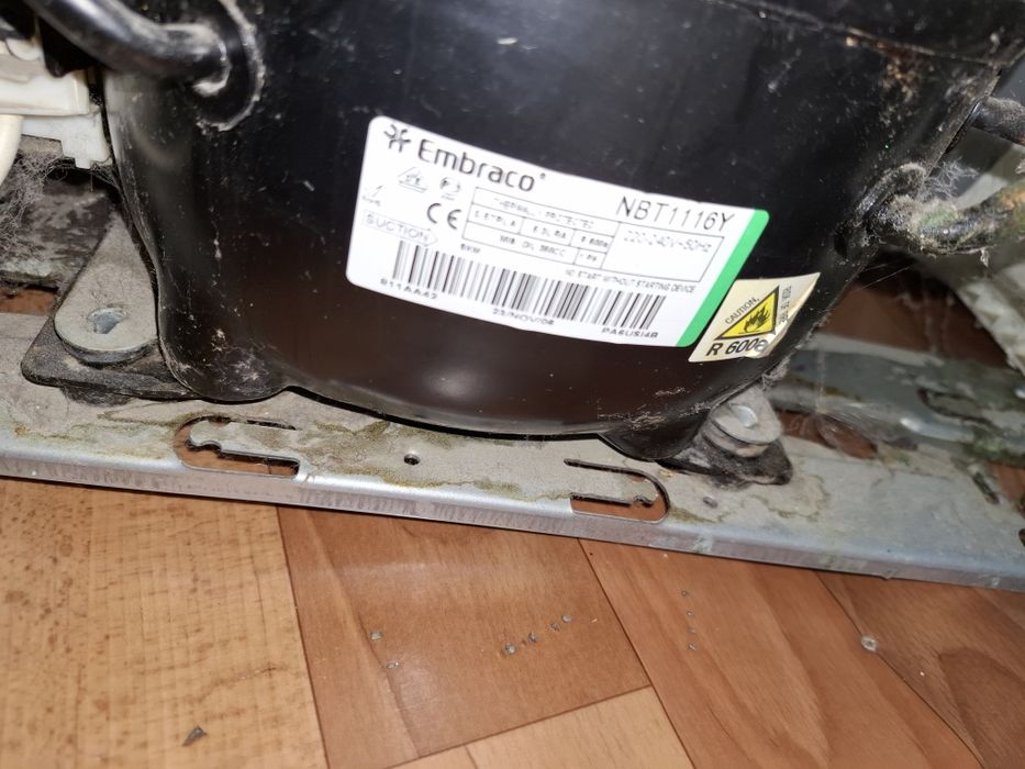 Продам холодильник