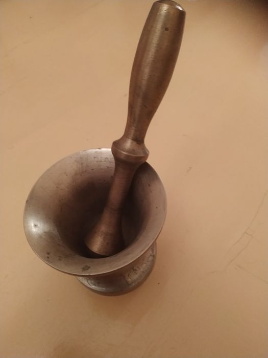 Тазик 200000сум  ступа 500.000 сум