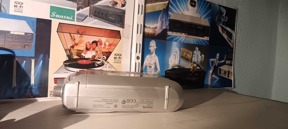 Radio AIWA FR C350EZ CoLTD JAPAN , prinde Antena Satelor si in bloc ecranat