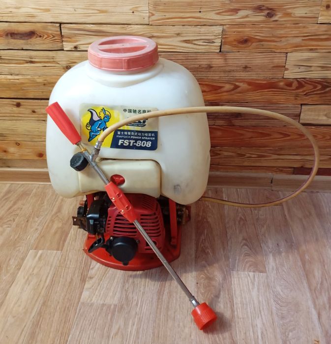 Опрыскиватель в идеальном состоянии