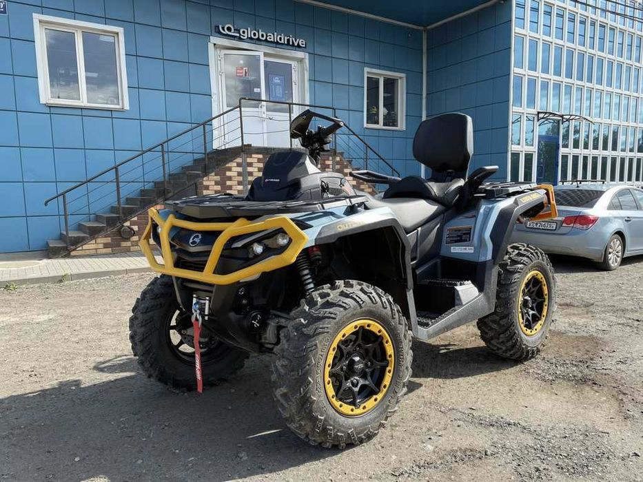 Квадроцикл BRP Can-Am Outlander MAX XT 1000R