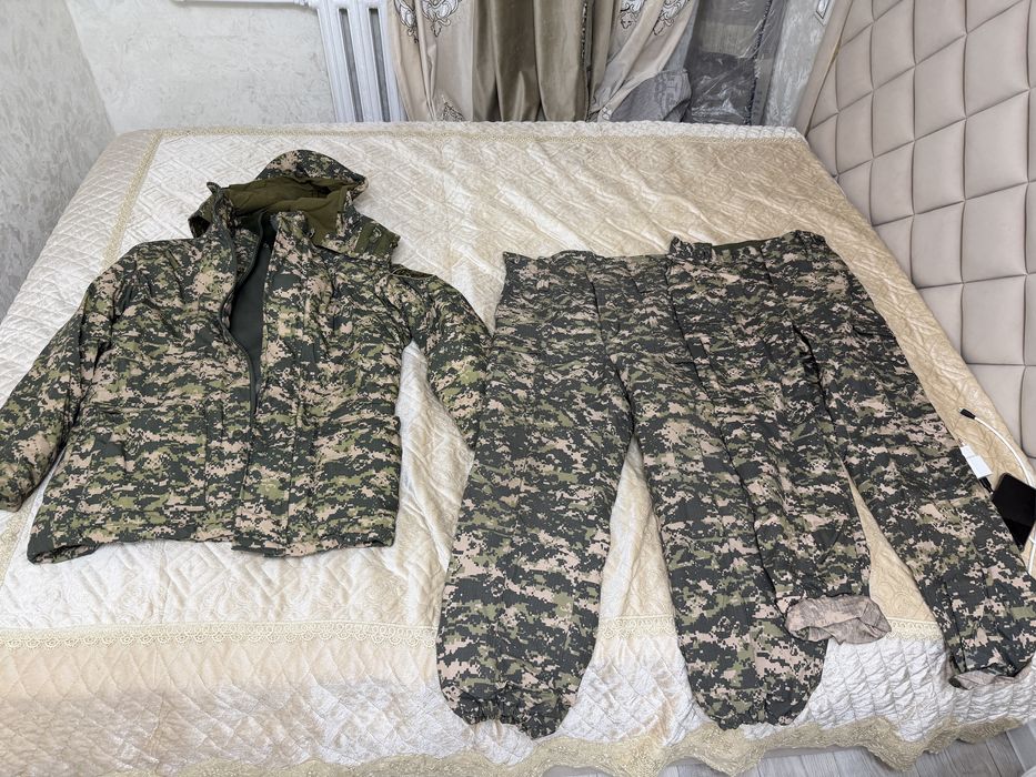 Продам военную спец форму