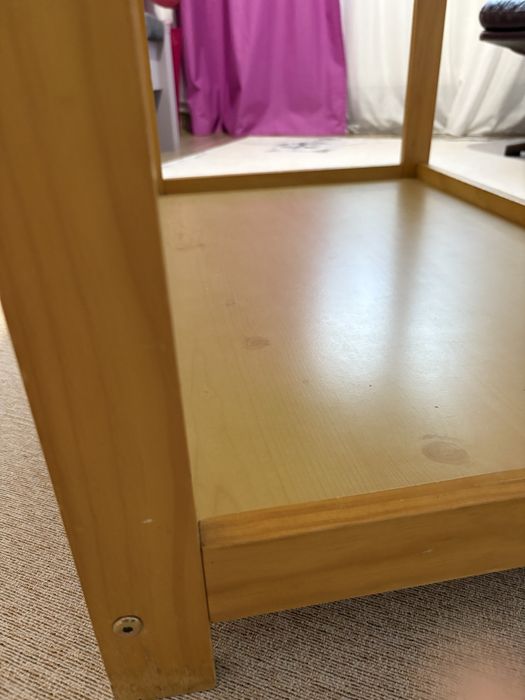 Masa de schimbat din lemn masiv