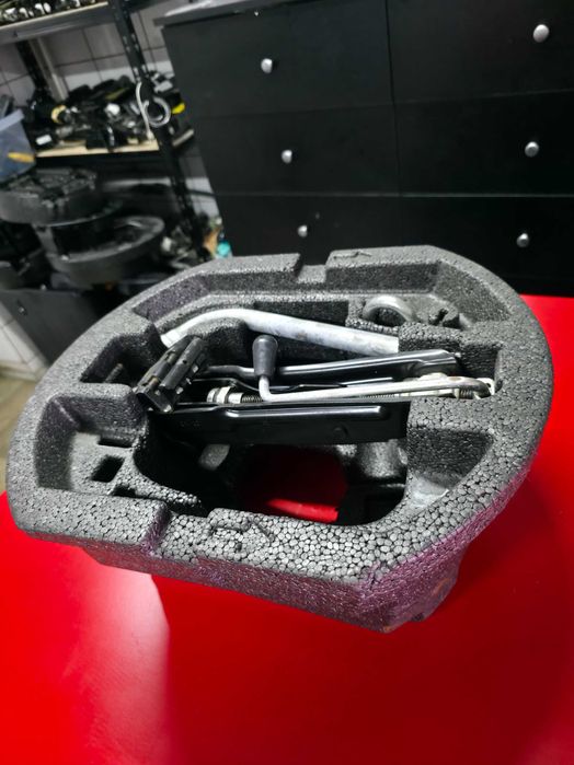 Kit Complet CRIC AUTO - OEM Skoda Rapid Fabia VW Polo Seat Ibiza