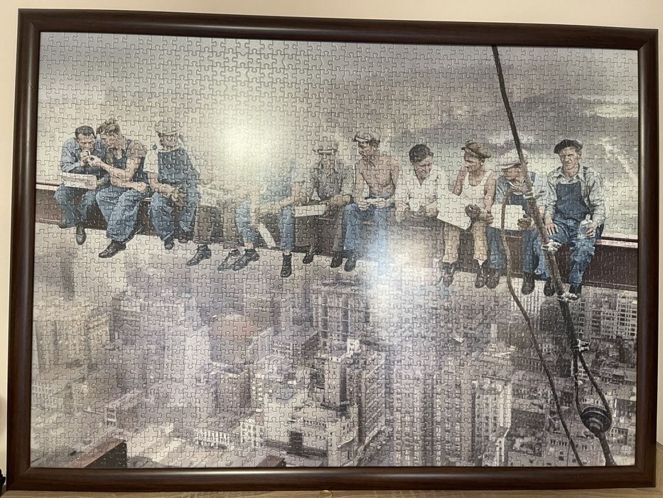 Голям рамкиран пъзел 90/65 “Закуска в Ню Йорк” 1500 части