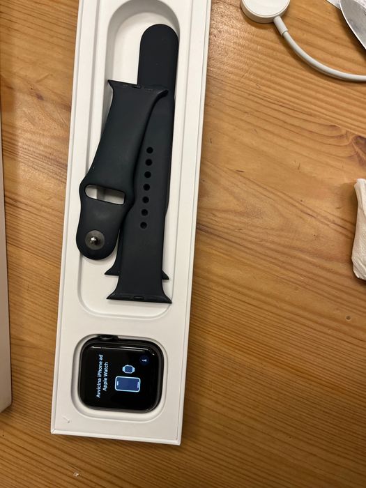 Apple Watch SE 44mm