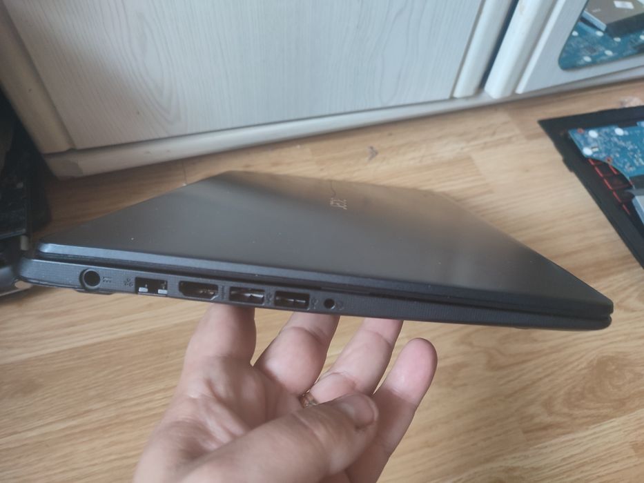 Carcasa Completa + Tastatura + Balamale Acer Extensia 15 EX215-51