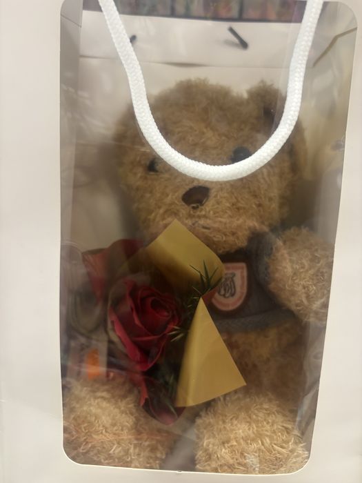 Мече с роза НОВИ