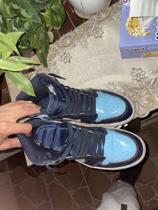 Vand adidasi jordan 1