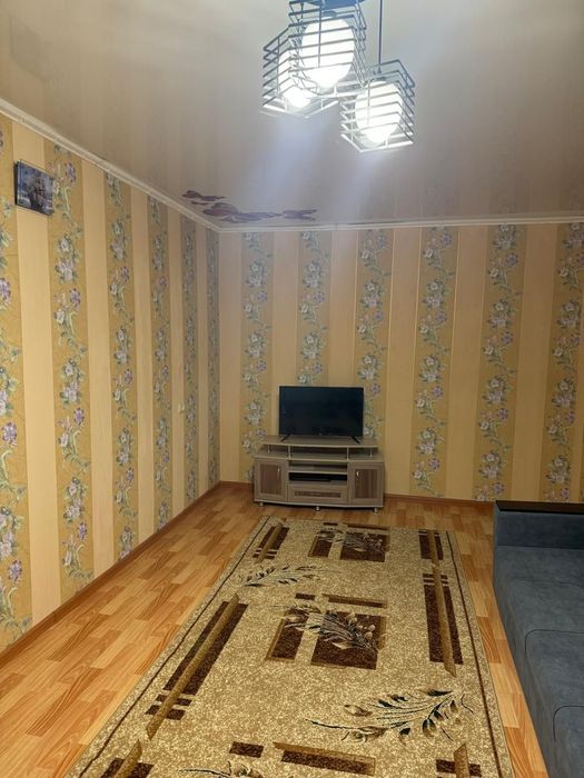 Продам 1 ком квартиру 19 микрорайон