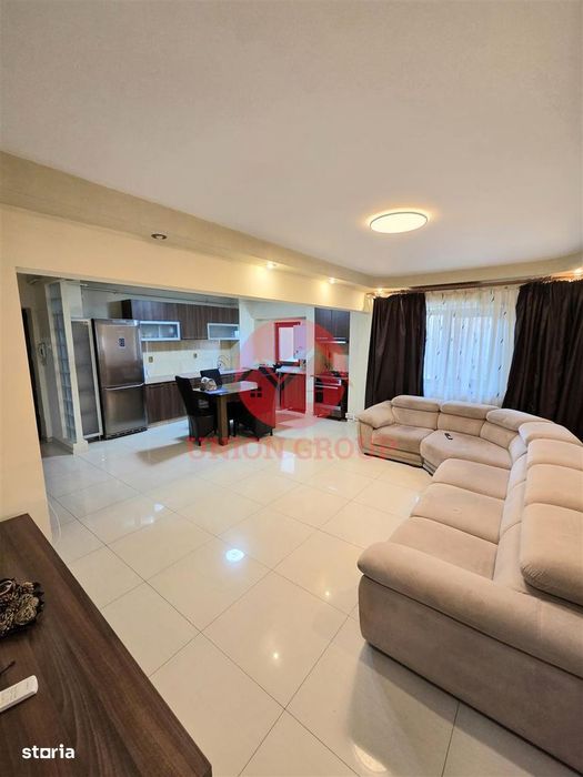 Apartament 100 mp, 4 camere, Zona Excelenta