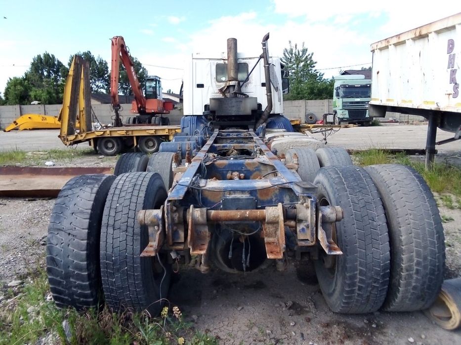 Dezmembrez Scania  8x4 114c 380