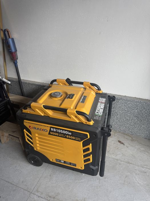 Продаётся инверторный генератор KRAIXO (RAIXO) RB10500ie 9/8,5 кВт