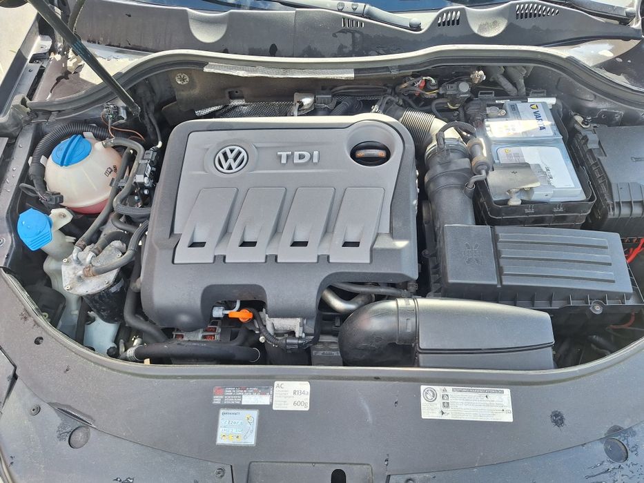 Volkswagen Passat B7  2.0 TDi  140 cp