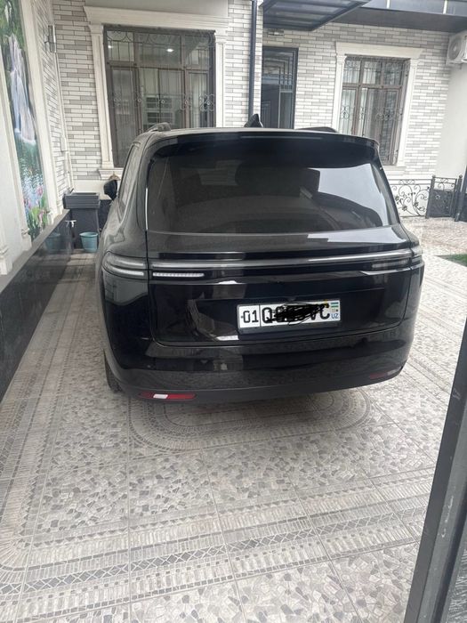 Leapmotor c16 gibrid 2024