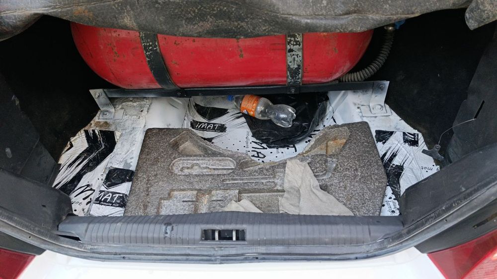 Срочно нехс 2 Донс 1.6 сотеладе