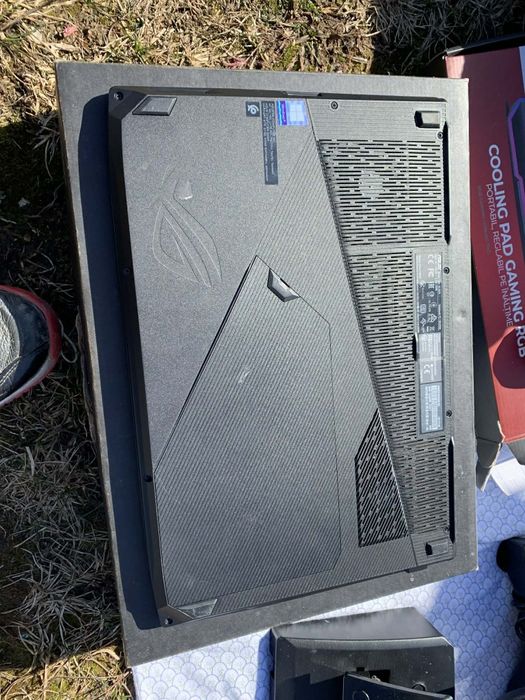 Vând leptop gaming in stare foarte bună