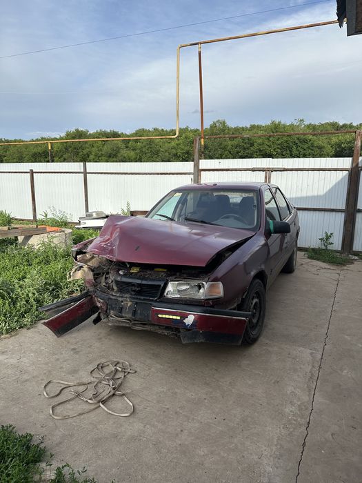 Opel Vecrta не на ходу.