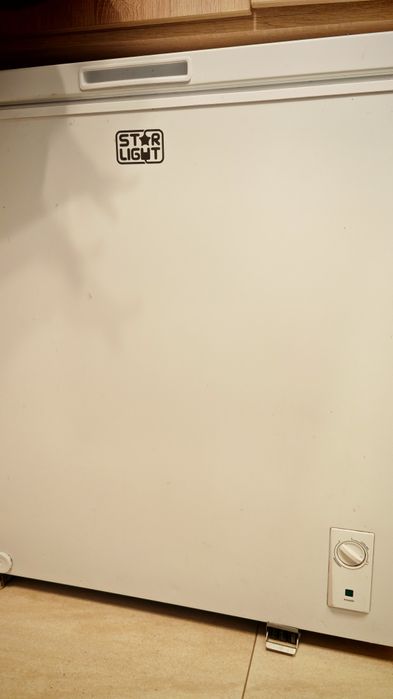 Lada frigorifica Star-Light CFFM-198A+, 198 l, Functie Frigider, Clasa