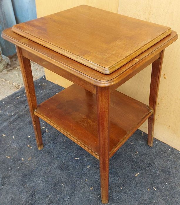 Masa Vintage din lemn cu blat rotativ; Masuta; Piedestal