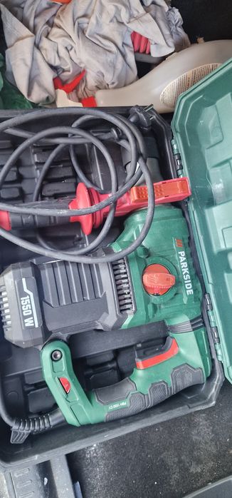 Bormasina 1550w  nefolosita