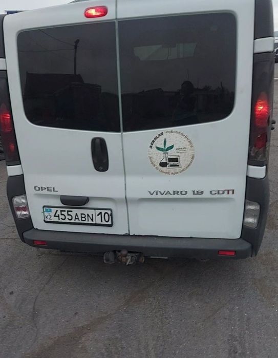 Продам грузовой бус