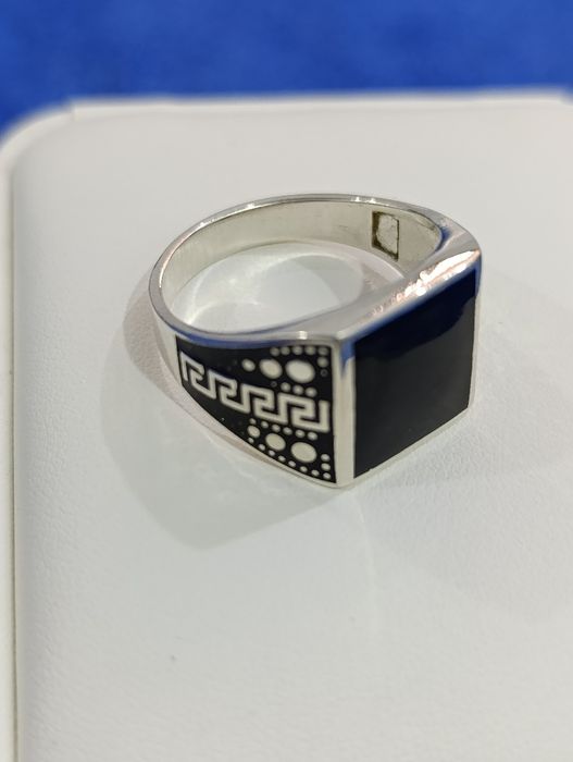 Кумуш узук , размер 21,5 вес 7,50 Проба 925 Версаче