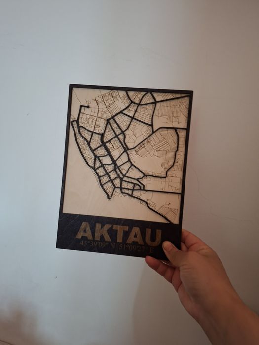 Карта Актау из дерево