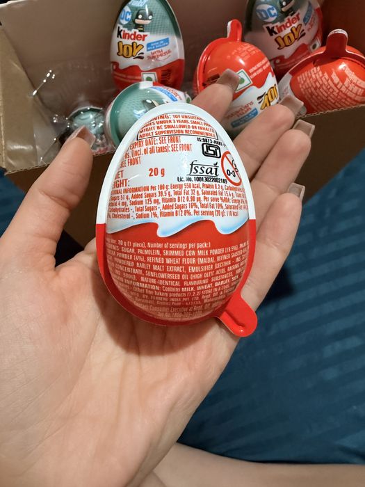 Kinder joy DC 24 штуки оригинал