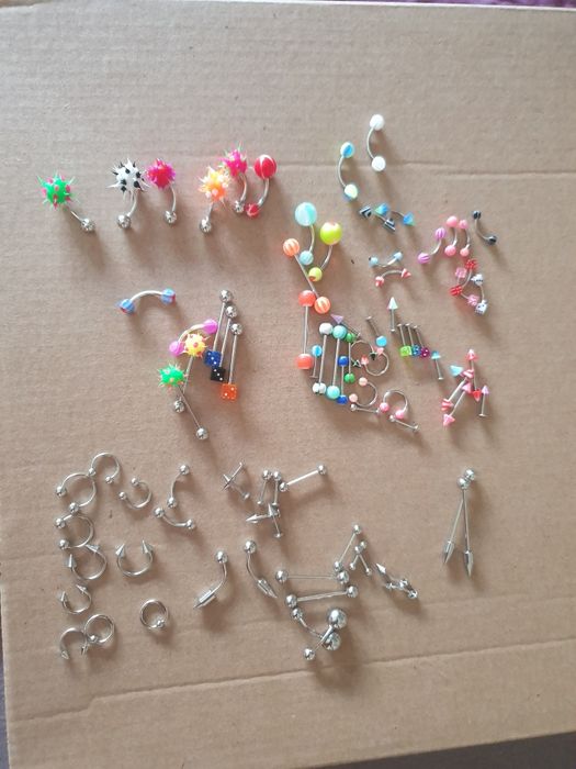 Set 20 piercing pircing cercei cercel nas buza buric ureche limba etc