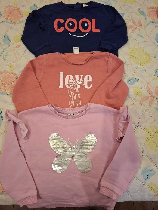 Продавам бебешки дрешки