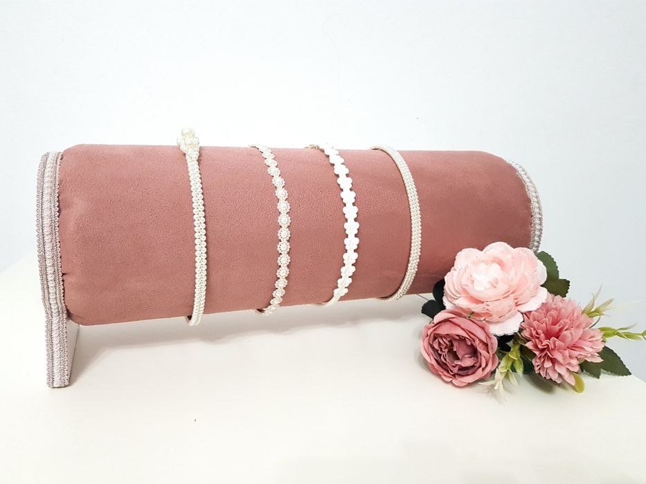 Suport de cordeluțe