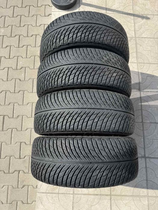 4бр.зимни гуми 225/45/18 95V Мишелин