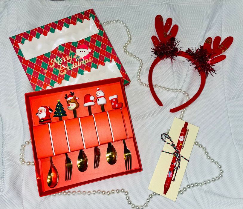 Лот коледен подарък