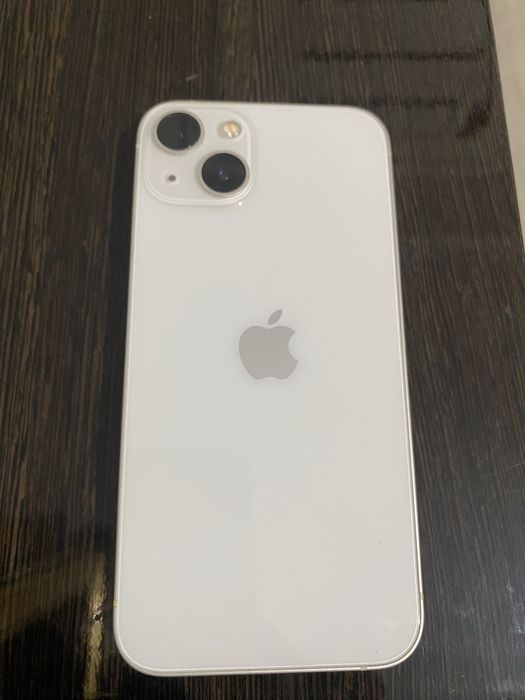 Продам iphone 13 starlight 128