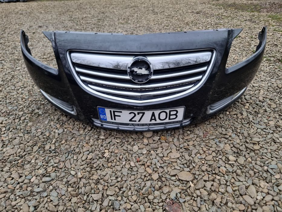 Bara fata opel insignia